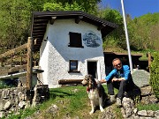 02 Al Bivacco Plana (1280 m) con Bati di Chiara e Andrea